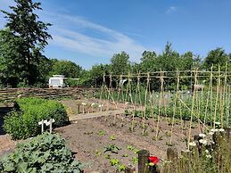 Group Accommodation for 36 Guests