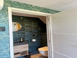 Luxury Group Retreat in Nature