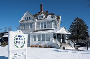 Huddy House Bed & Breakfast