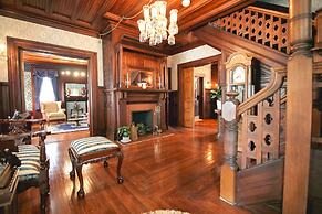 Huddy House Bed & Breakfast