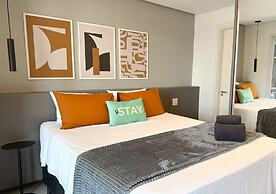 STAY Lounge 22