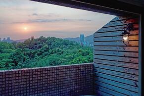 CHECK inn SELECT - Taipei NeiHu