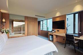 CHECK inn SELECT - Taipei NeiHu