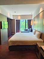 CHECK inn SELECT - Taipei NeiHu