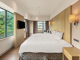CHECK inn SELECT - Taipei NeiHu