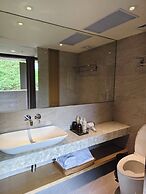 CHECK inn SELECT - Taipei NeiHu