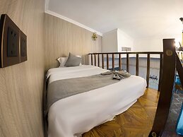 Laoshan Swan Castle Vacation Garden B&B