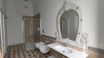 Palazzo Caratozzolo