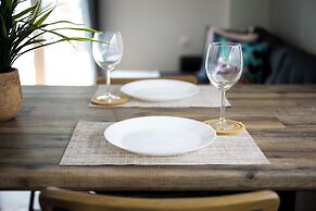 Astrea 1- Bedroom Apartment in Athens