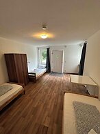 2-Rent Group Hostel Apartments HAN53