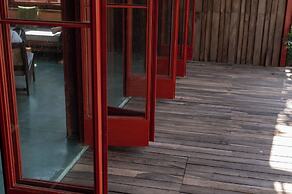 Scarlet Pavilion Homestay