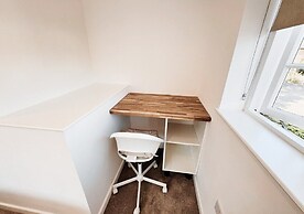 Cosy & Luxury 2BR Flat in Calverton