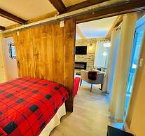 Rustic Mountainside Chalet