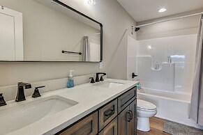 14 Mi to Mammoth Cave NP: Spacious Family Home