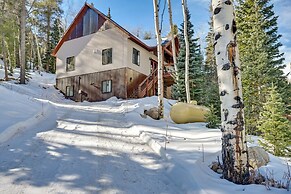 Private Hot Tub & Mountain Views: Duplex in Salida
