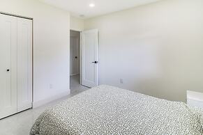 5 Mi to Beach: Group Getaway w/ Yard in Miami