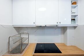 Alex's 2-Bedroom Apartment in Athens