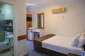 Azak Blue Otel