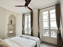 836 StDominique
