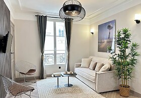 836 StDominique
