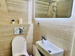 Central Lagos Guest House Twin Room