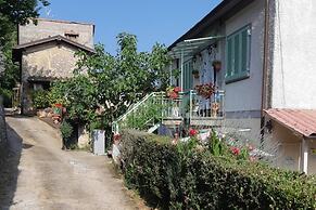 Apartment - Sleeps 2, Balcony & Parking