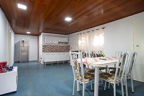 Casa com Wi-fi e Garagem a 400m do Museu Imperial