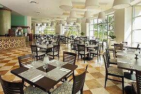 Grand Ocean Breeze Acapulco