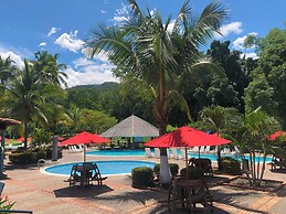 Hosteria florida tropical