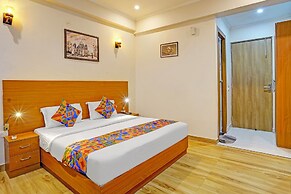 Fabhotel The Viraaj