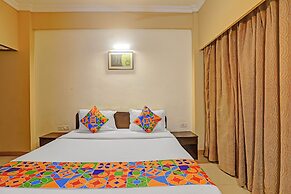 Fabhotel The Royal Plaza