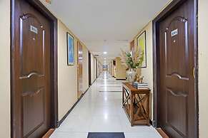 Fabhotel The Royal Plaza