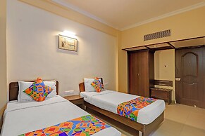 Fabhotel The Royal Plaza