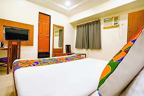 Fabhotel Cruz Royale