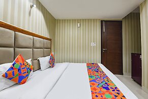 Fabhotel Buland Plaza