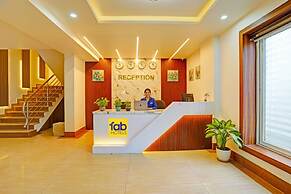 Fabhotel Brigade Suites