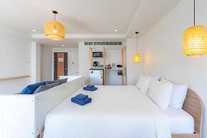 De Blue Door