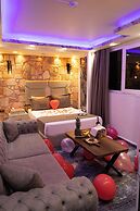 REN PLUS SUİTES OTEL