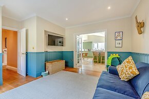 Underhill House