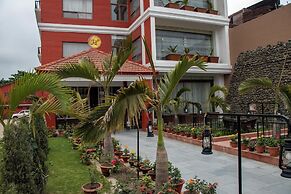 RATNA HOTEL