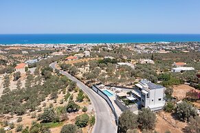3a's Family Luxury Villa