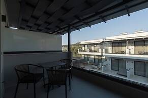 Alora Luxury Suites