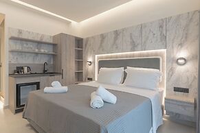 Alora Luxury Suites
