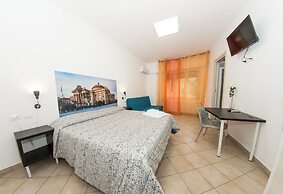Into Palermo Rooms al Massimo