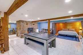 3,000 Sq Ft + Game Room: Ozarks Serenity Cabin!