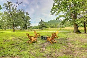 3,000 Sq Ft + Game Room: Ozarks Serenity Cabin!