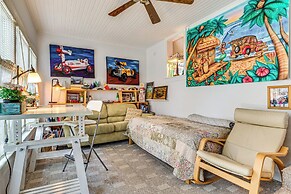 3 Blocks to Indy Motor Speedway: Home w/ Yard!