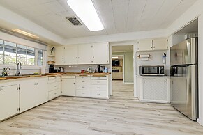 Walk to Beach: Cozy Home w/ Deck in Smith River!