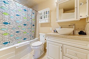Walk to Beach: Cozy Home w/ Deck in Smith River!