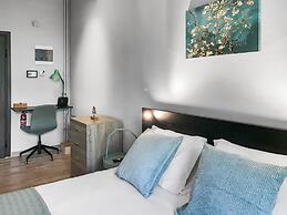 Studio for 2 Near Syngrou Fix Metro Station